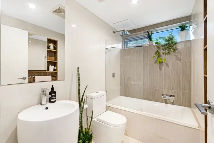 Sixth view of Homely unit listing, 1201/31 Bourton Road, Merrimac QLD 4226