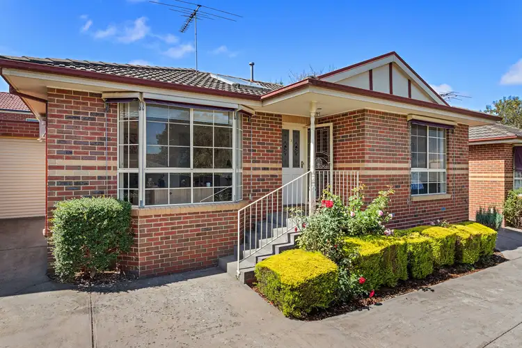 2/12 Mirabel Avenue, Ringwood East VIC 3135