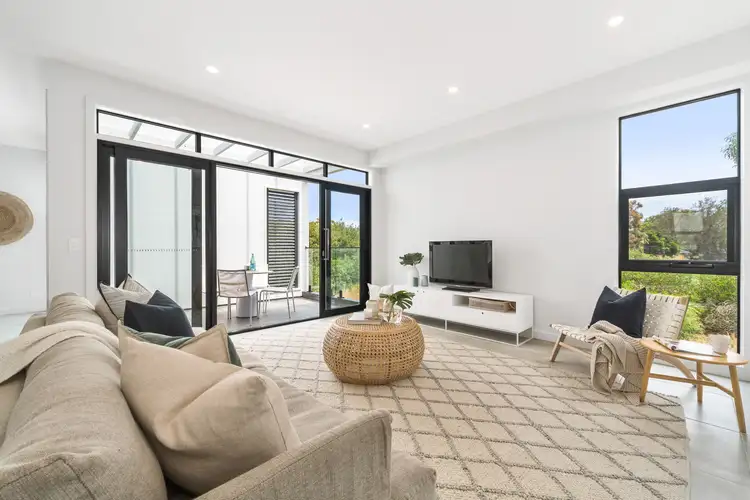 8/64 Coast Banksia Drive, Bonbeach VIC 3196