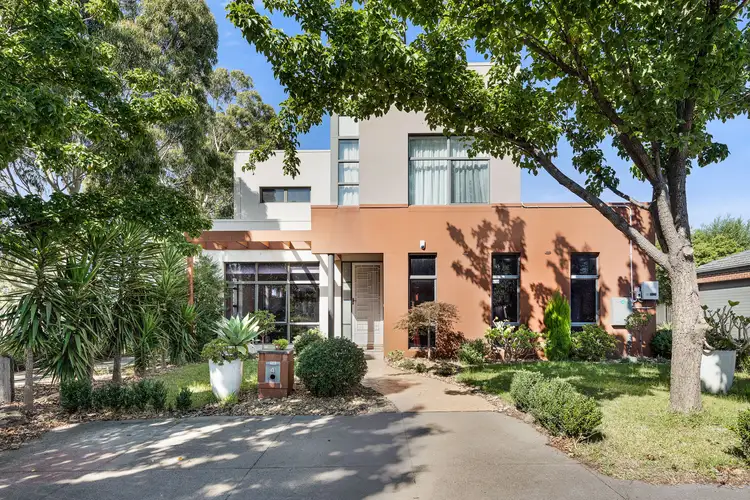 Second view of Homely house listing, 4 Bellerine Court, Mulgrave VIC 3170