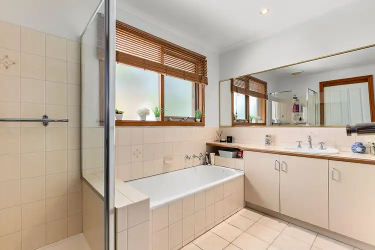 Fourth view of Homely unit listing, 2/29 Heatherhill Road, Frankston VIC 3199