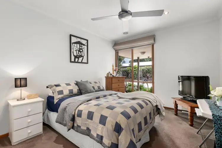 Fifth view of Homely unit listing, 2/29 Heatherhill Road, Frankston VIC 3199