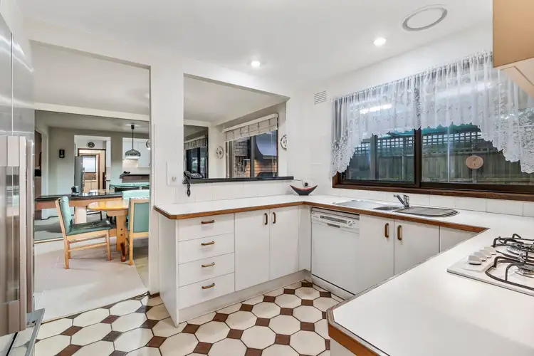 Third view of Homely house listing, 5 Windermere Crescent, Mulgrave VIC 3170