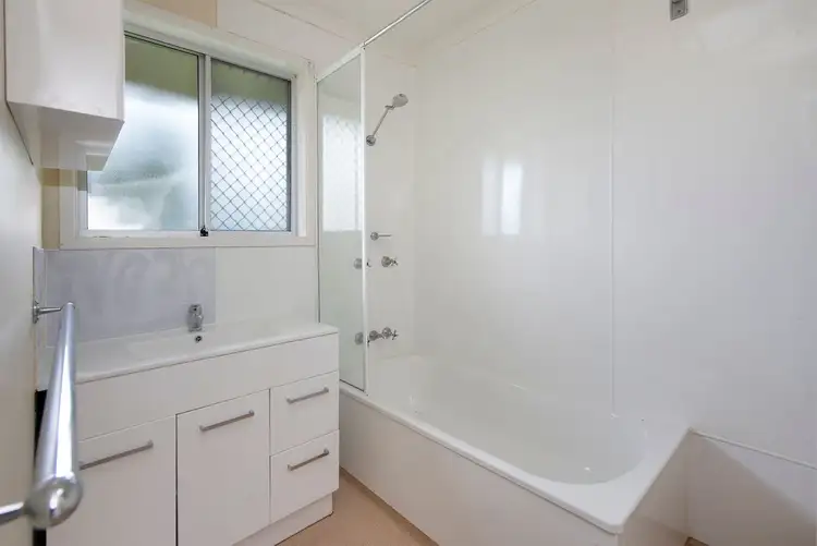 Seventh view of Homely house listing, 16 Barracuda Court, Kingston QLD 4114