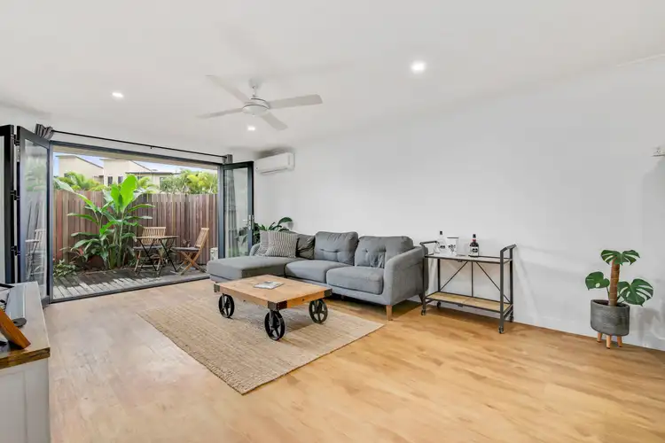 Main view of Homely unit listing, 1/10 Twenty First Avenue, Palm Beach QLD 4221