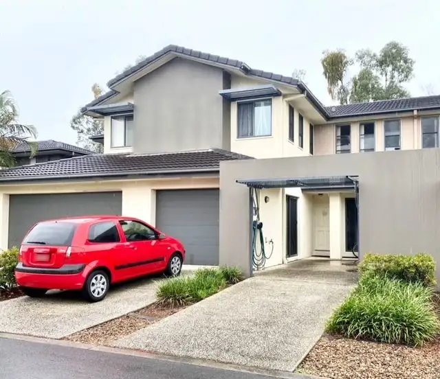 6/2 Catalina Way, Upper Coomera QLD 4209