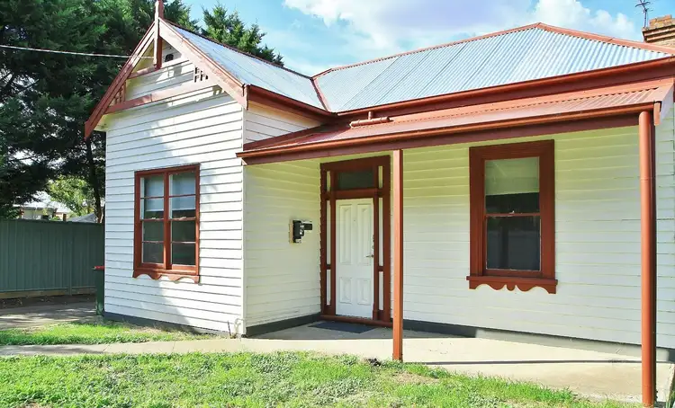 4 Camp Street, Heathcote VIC 3523