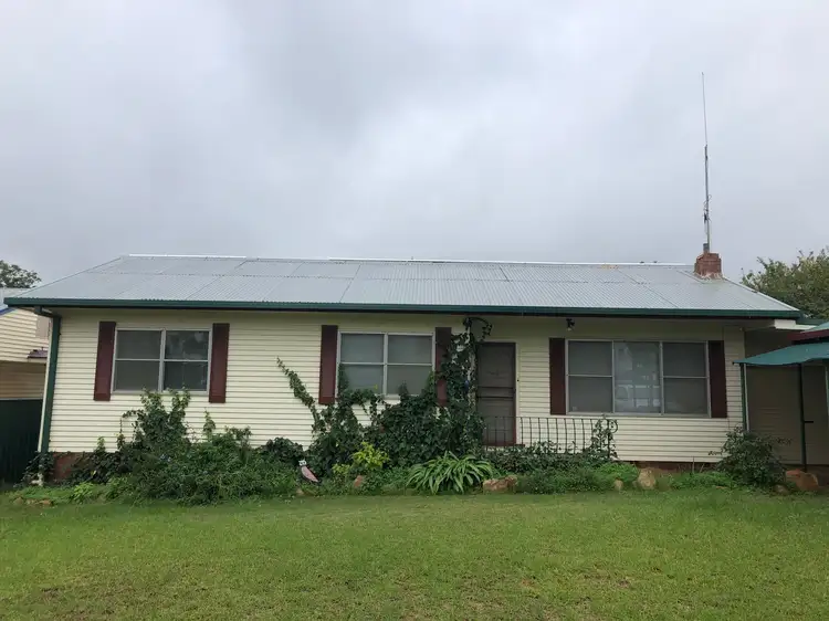 21 Busby Street, Condobolin NSW 2877
