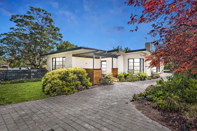 15 Neil Street, Frankston South VIC 3199