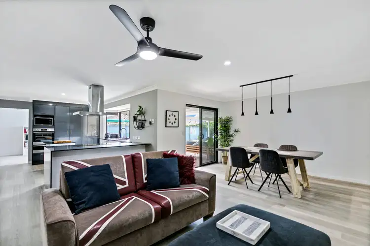 Sixth view of Homely house listing, 32 Fernleigh Crescent, Mountain Creek QLD 4557