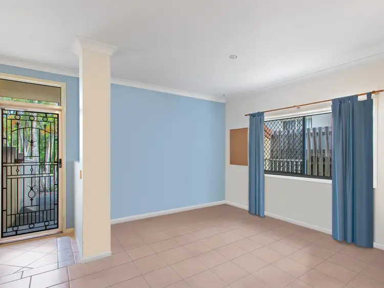 Fifth view of Homely semi-detached listing, 1/6 King Street, Southport QLD 4215