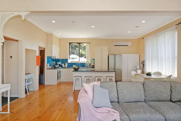 Fifth view of Homely house listing, 8 Kawana Court, Camperdown VIC 3260