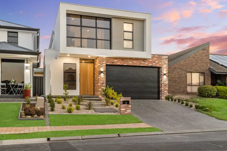 8 Sir John Marks Drive, West Lakes SA 5021