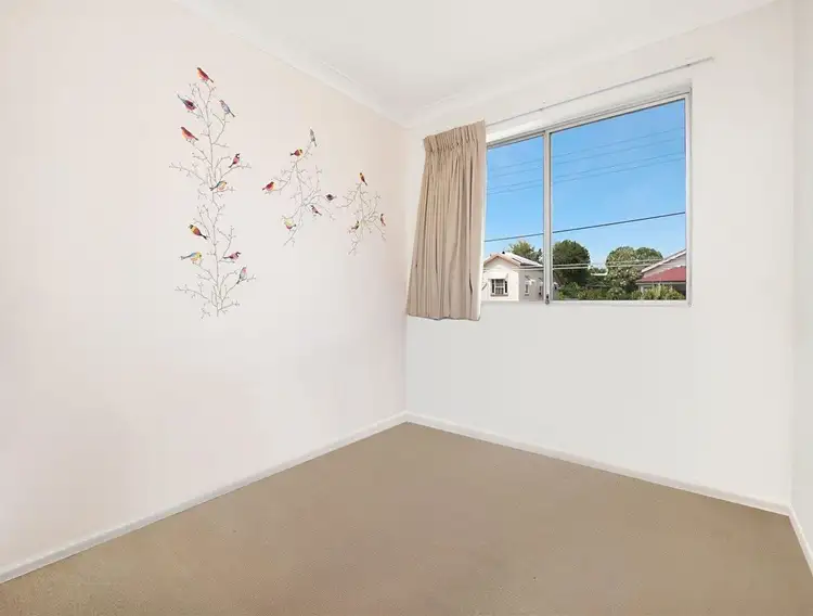 Sixth view of Homely apartment listing, 3/74 Henry Street, Greenslopes QLD 4120
