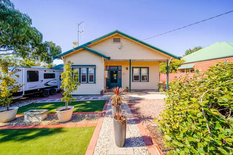 17 Ligar Street, Kennington VIC 3550