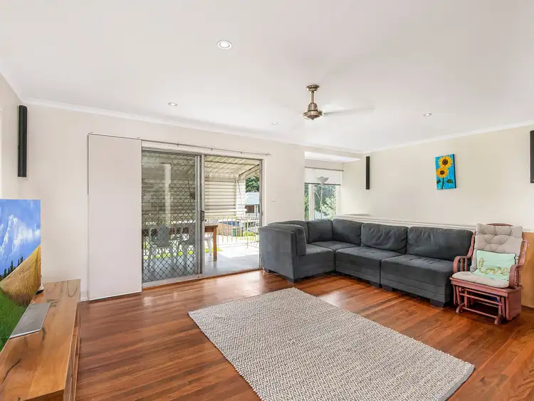 Third view of Homely house listing, 10 Silex Street, Mansfield QLD 4122