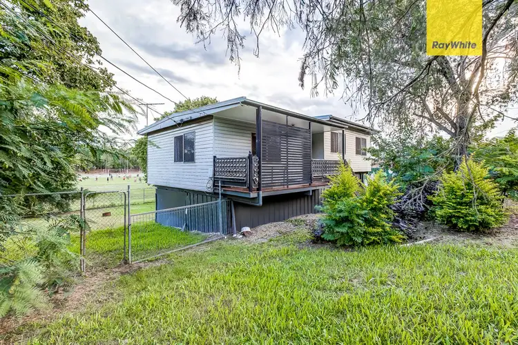 23-25 Macquarie Street, Woodridge QLD 4114