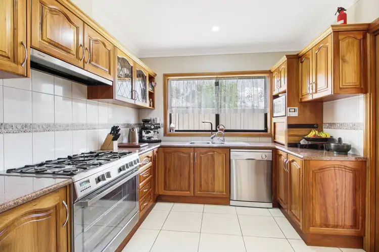 Fifth view of Homely house listing, 2 Mead Court, Renmark SA 5341