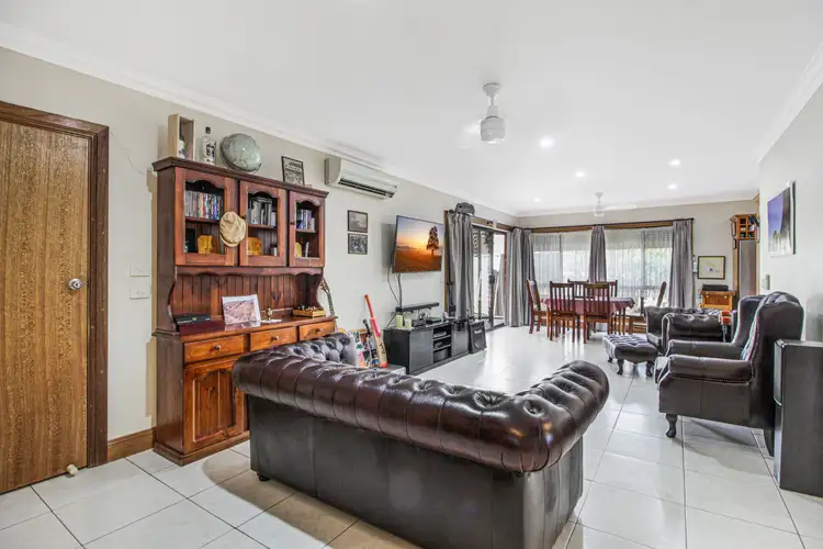 Sixth view of Homely house listing, 2 Mead Court, Renmark SA 5341