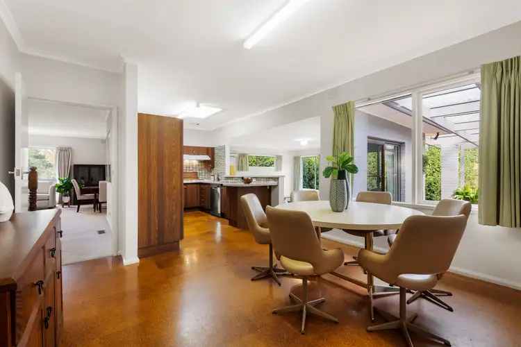 Sixth view of Homely house listing, 1 Southern Court, Forest Hill VIC 3131