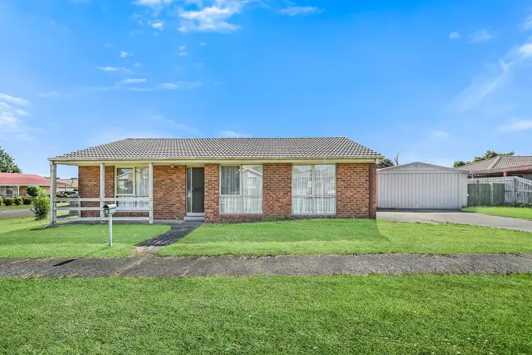 Second view of Homely house listing, 2 Wesley Drive, Narre Warren VIC 3805