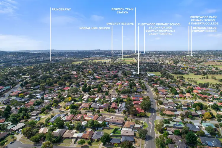 Fifth view of Homely house listing, 2 Wesley Drive, Narre Warren VIC 3805