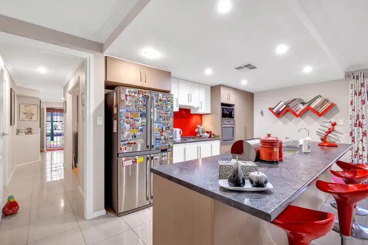 Fourth view of Homely house listing, 2 Hannah Road, Virginia SA 5120