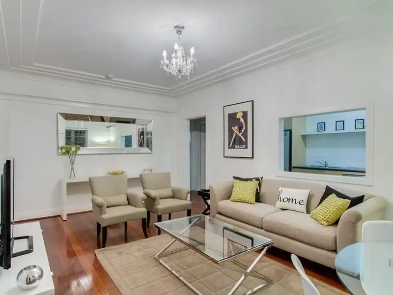 Main view of Homely apartment listing, 2/37 Moray Street, New Farm QLD 4005