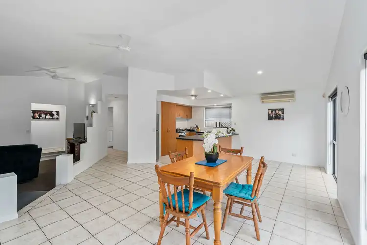 Sixth view of Homely house listing, 31 Gumleaf Drive, Molendinar QLD 4214