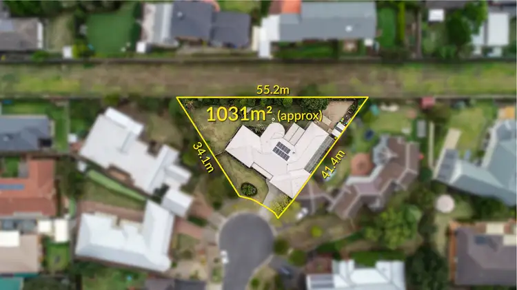 6 Lindholme Court, Highton VIC 3216