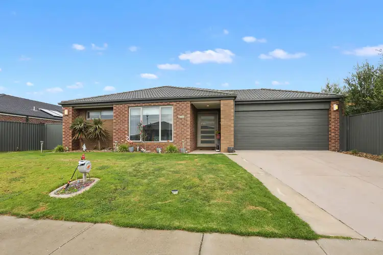 16 Pelican Way, Lara VIC 3212