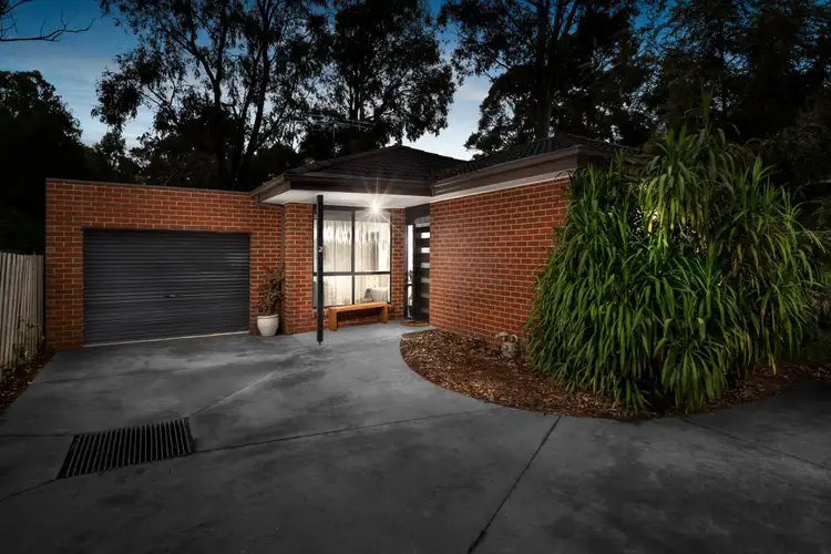 2/11 Glenfern Road, Ferntree Gully VIC 3156