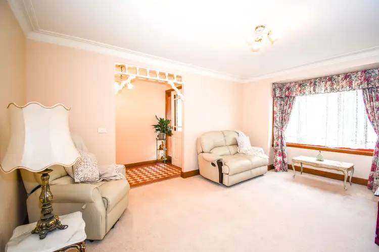Fifth view of Homely house listing, 8 Elliot Close, Windradyne NSW 2795