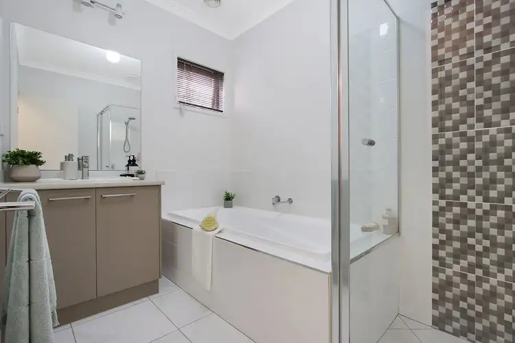 Sixth view of Homely house listing, 83 Lawson Circuit, Lavington NSW 2641