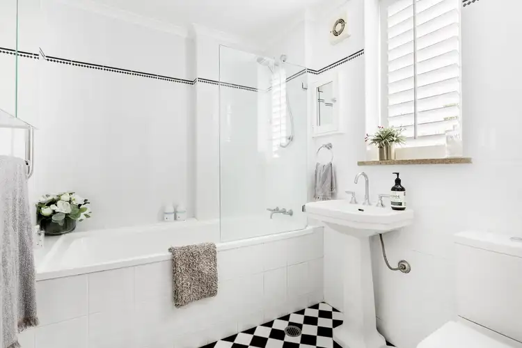 Sixth view of Homely apartment listing, 402/5 Manning Street, Potts Point NSW 2011