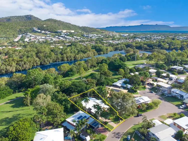 Second view of Homely house listing, 3 Adelong Drive, Cranbrook QLD 4814
