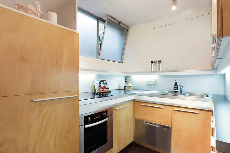 Third view of Homely studio listing, 23/50-56 Roslyn Gardens, Rushcutters Bay NSW 2011
