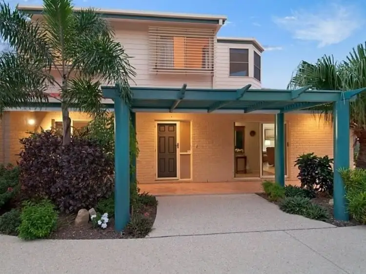 Second view of Homely house listing, 7 Whitby Court, Banksia Beach QLD 4507