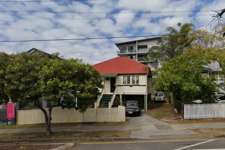 27 Baines Street, Kangaroo Point QLD 4169
