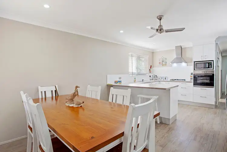 Fourth view of Homely house listing, 15 St James Avenue, Berkeley Vale NSW 2261