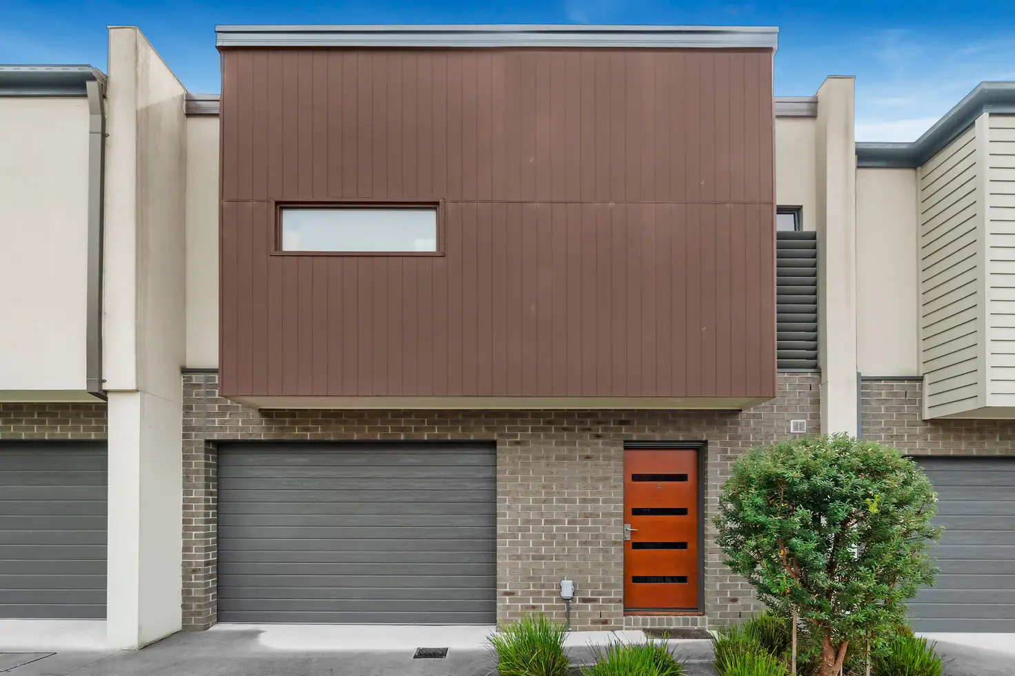 Main view of Homely townhouse listing, 2/18 Sundew Avenue, Boronia VIC 3155