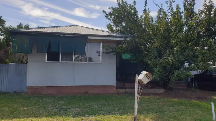 147 Caswell, Peak Hill NSW 2869