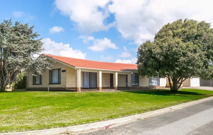 17 Sorrento Parade, Hayborough SA 5211