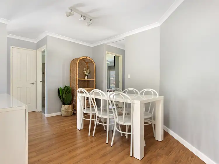 Sixth view of Homely house listing, 2 Tay Court, Cooloongup WA 6168