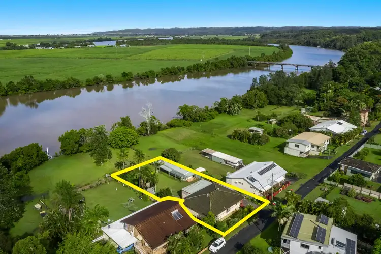 22 River Lane, Woombah NSW 2469