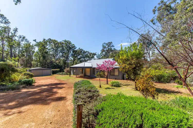 219 Leschenaultia Drive, Nannup WA 6275