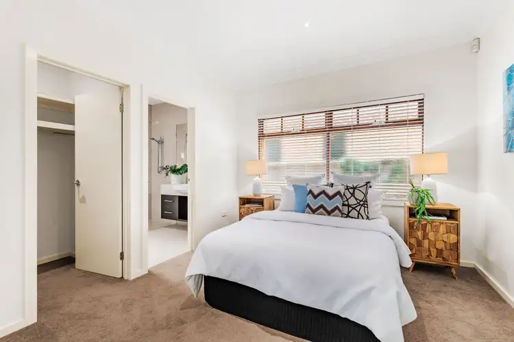 Sixth view of Homely house listing, 2/950 Canterbury Road, Box Hill South VIC 3128