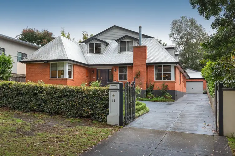 11 Fritzlaff Court, Berwick VIC 3806
