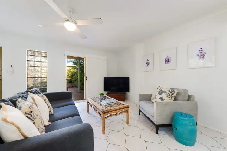 Fifth view of Homely unit listing, 2/72 Anzac Avenue, Maroochydore QLD 4558