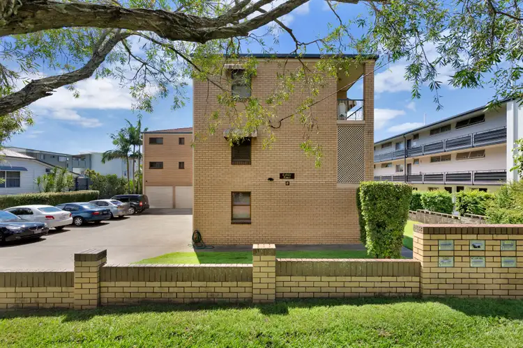1/8 BUCKBY Street, Nundah QLD 4012